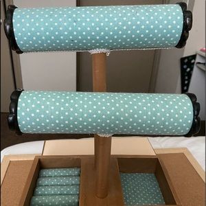 Jewelry organizer